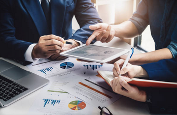 How to Create a Sales Plan [Free Templates]